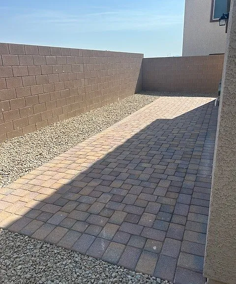 1978 Chameleon Ct — Photo 24