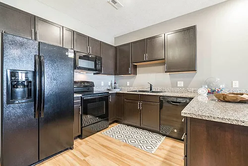The Flats at 84 Photo 1