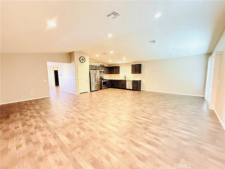 2636 Red Pine St — Photo 7