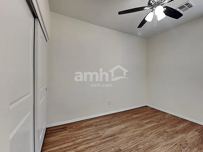 4610 E Fire Opal Ln — Photo 12