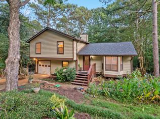 9825 Coleman Rd, Roswell, GA 30075