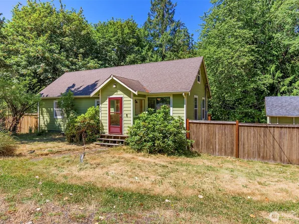 932 Retsil Road, Port Orchard, WA 98366