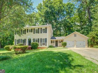 2000 Tudor Castle Cir, Decatur, GA 30035