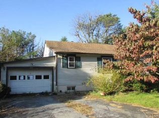 1474 Hausman Rd, Allentown, PA 18104