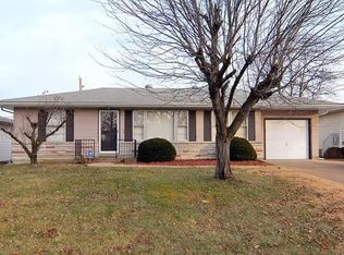 2528 Banister Dr, Saint Louis, MO 63125