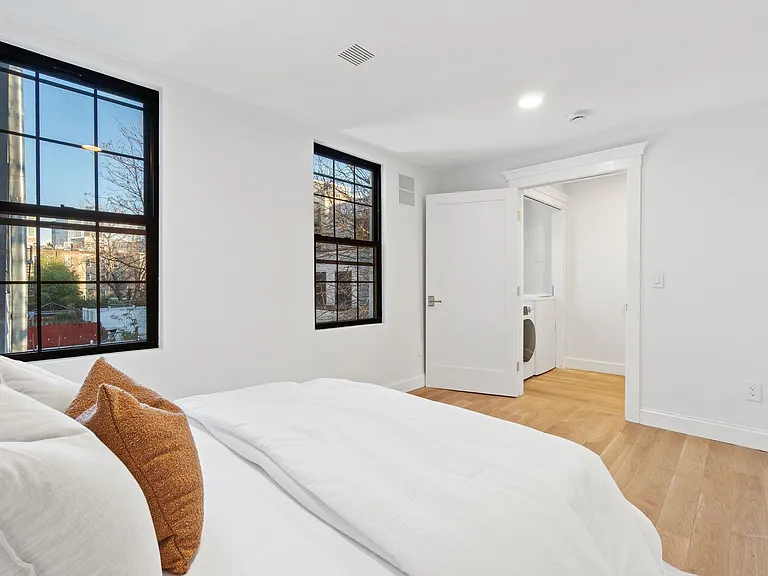82 Colgate St #3 — Photo 19