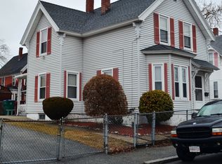 97 Hastings St, Lowell, MA 01851