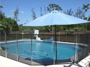 8045 Marshwood Ln, Lake Worth, FL 33467