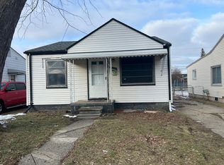 11227 Packard Ave, Warren, MI 48089