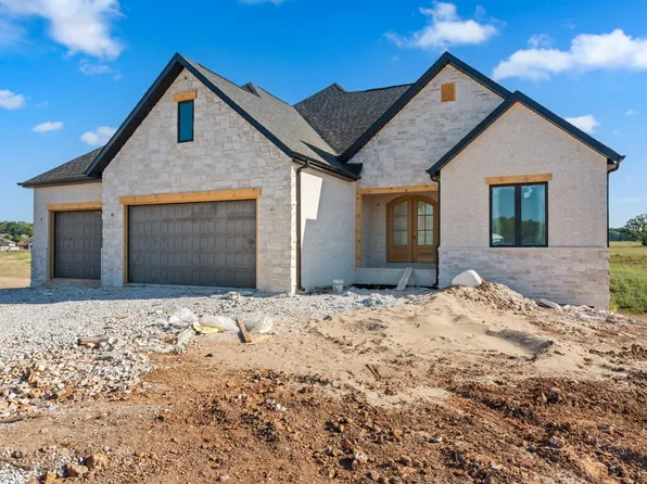 5289 Morningwood Avenue, Springfield, MO 65810