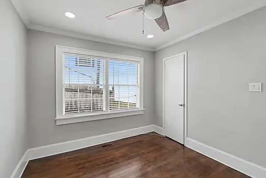 801 Piedmont Way NE — Photo 23
