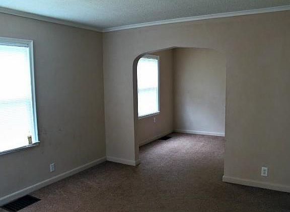 5th image of 1330 E 79th St