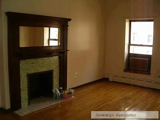 Rented by Sovereign Associates | media 16