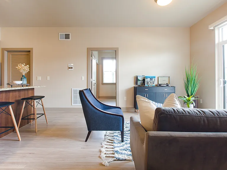 Sugar House Apartments By Urbana — Photo 15