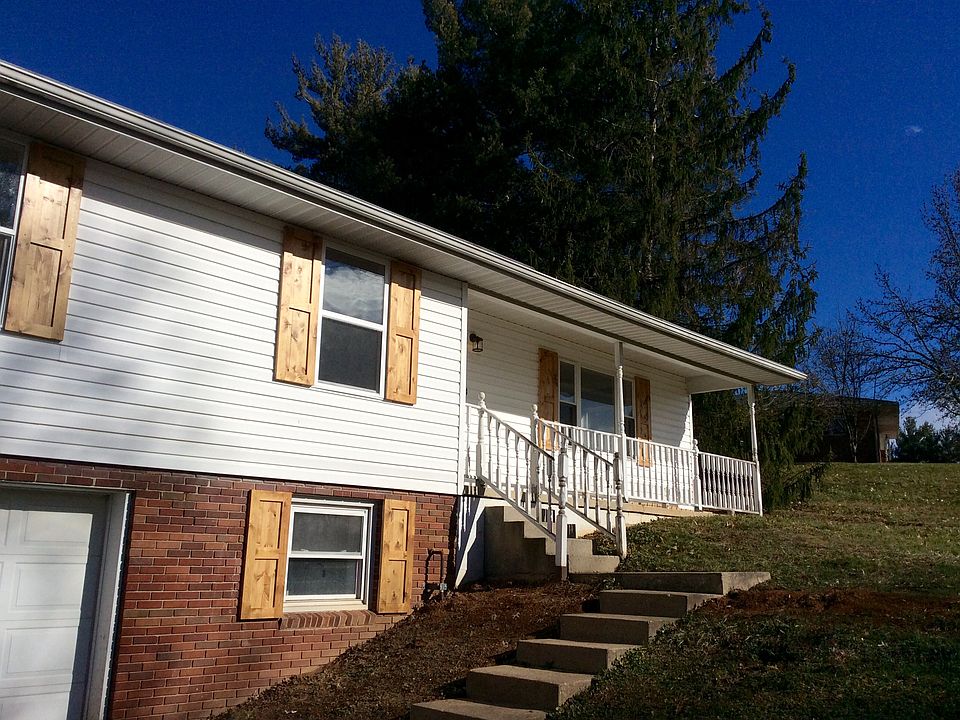 1st image of 50 Carol Ln
