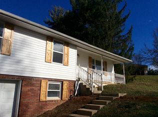 50 Carol Ln, Athens, OH 45701