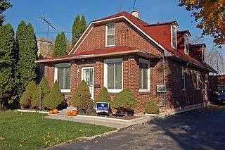 216 Oakridge Ave photo 1