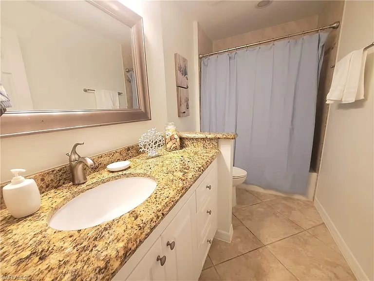 992 Marblehead Dr — Photo 20