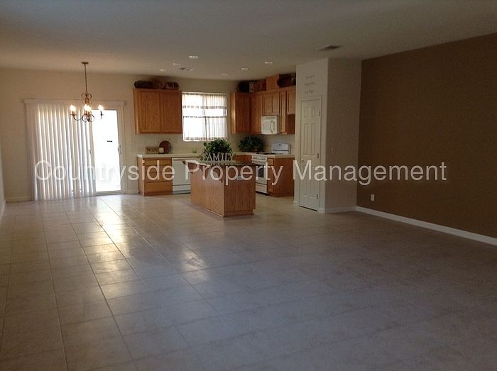 1st image of 3904 Anastasia Ln
