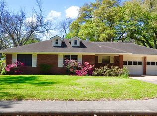 606 S Belknap St, Sugar Land, TX 77478