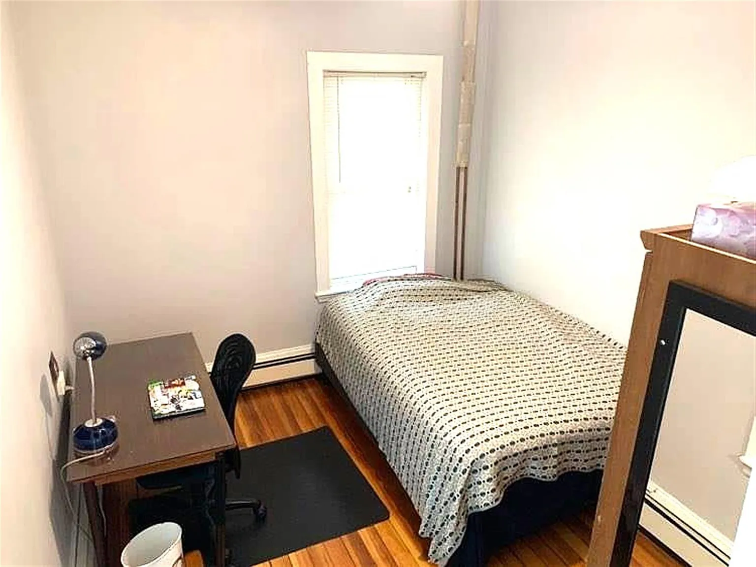 3 bed, 1800 sqft, $3,900 — Photo 3