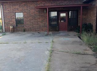 33110 N Square Top Rd, Anadarko, OK 73005