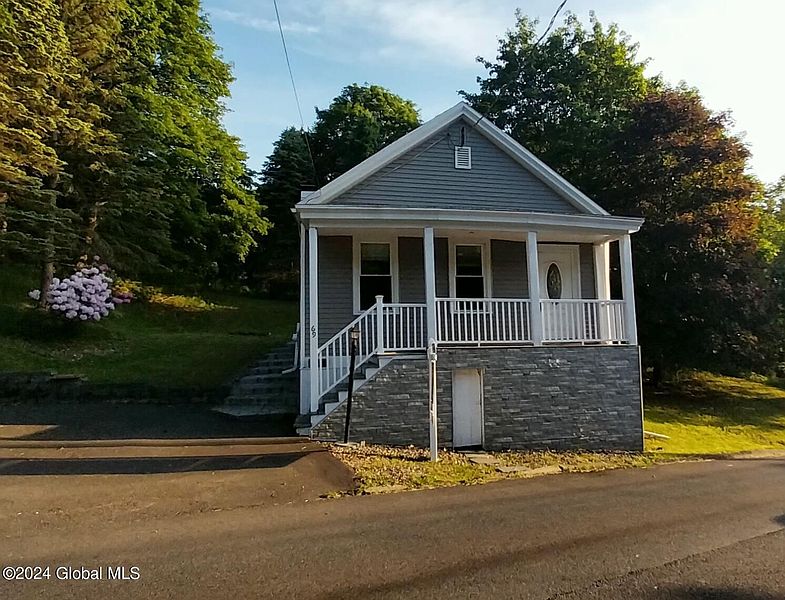 2nd image of 69 Mann Avenue