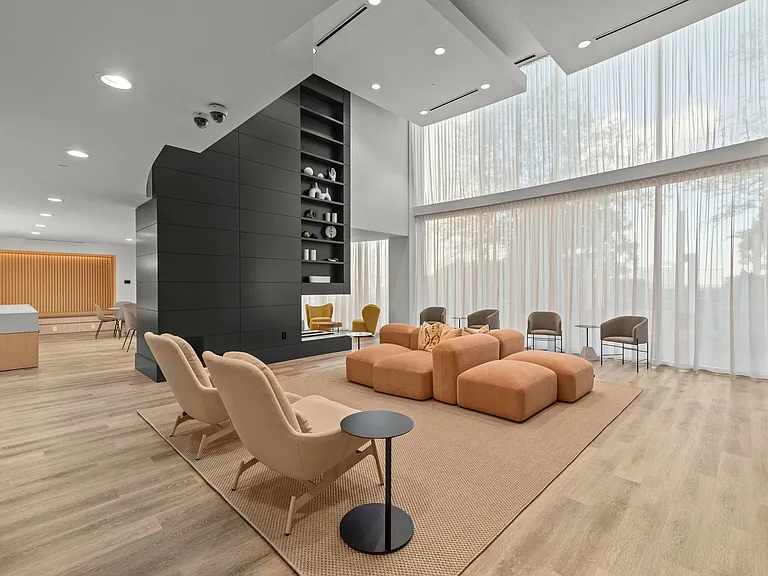 3324 Peachtree Rd NE #1919 — Photo 43