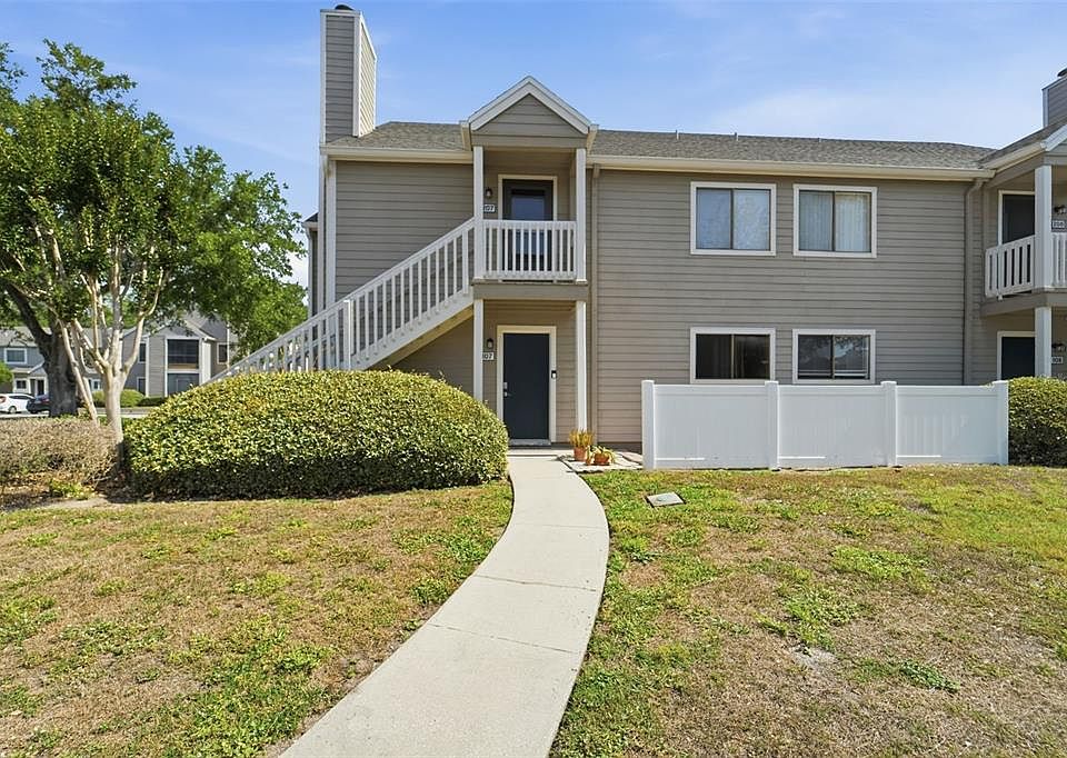 1st image of 537 Sun Ridge Pl Unit 107