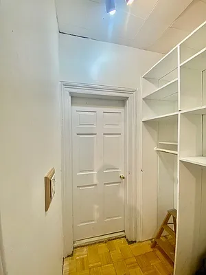 Rented by Nest Seekers International | media 5