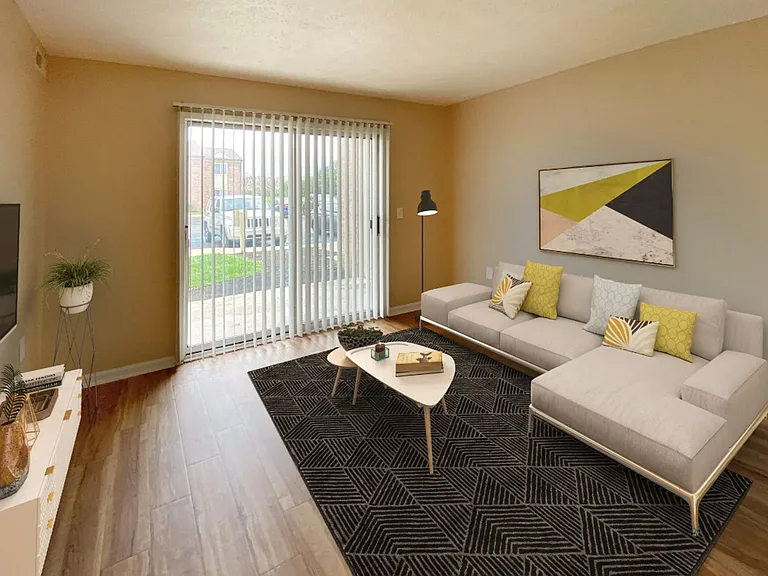 Walnut Manor Apartments — Photo 3