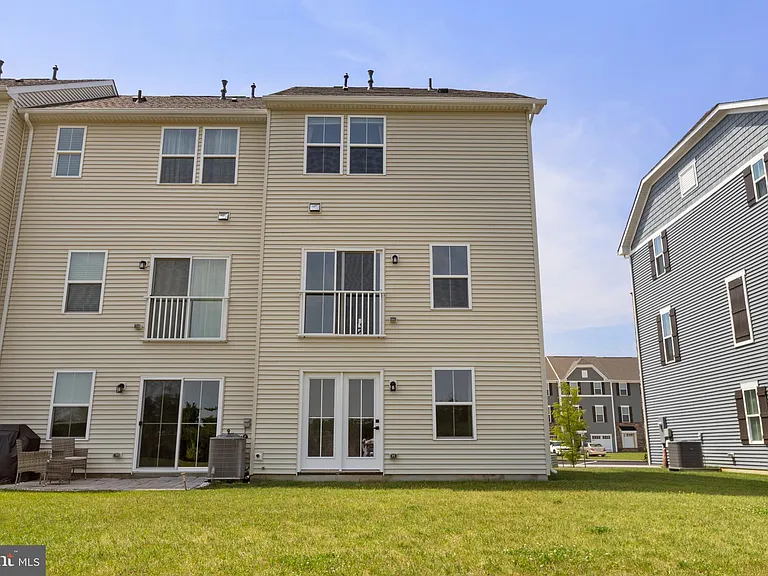 118 Fletcher Cir — Photo 31