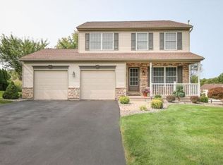 1920 Jenkins Dr, Easton, PA 18040