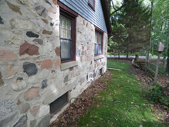 4th image of 5108 Evergreen Dr