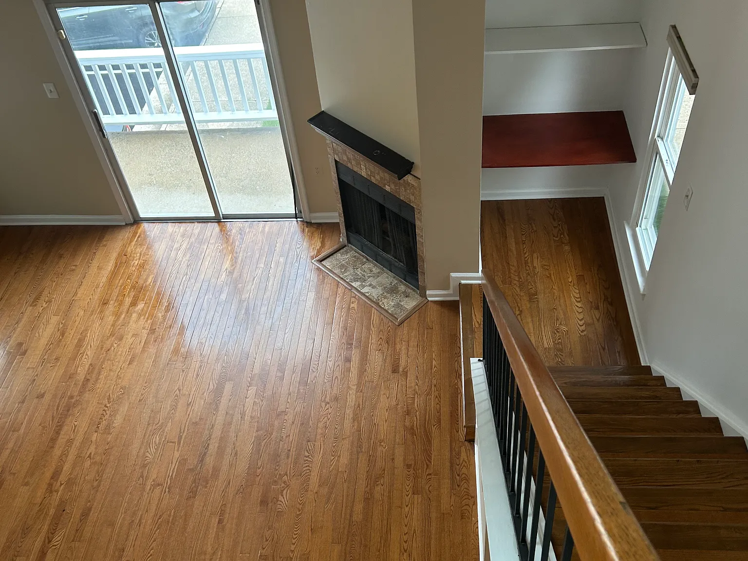 2 bed, 1150 sqft, $2,400 — Photo 3