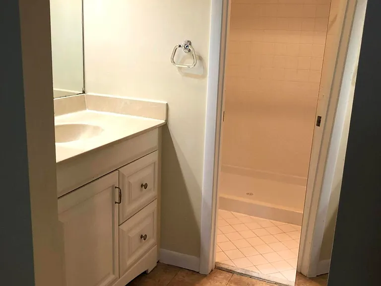 1371 Cottonwood Cir — Photo 20