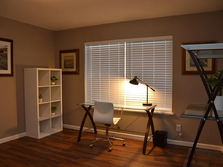 409 N Lea Ave — Photo 16