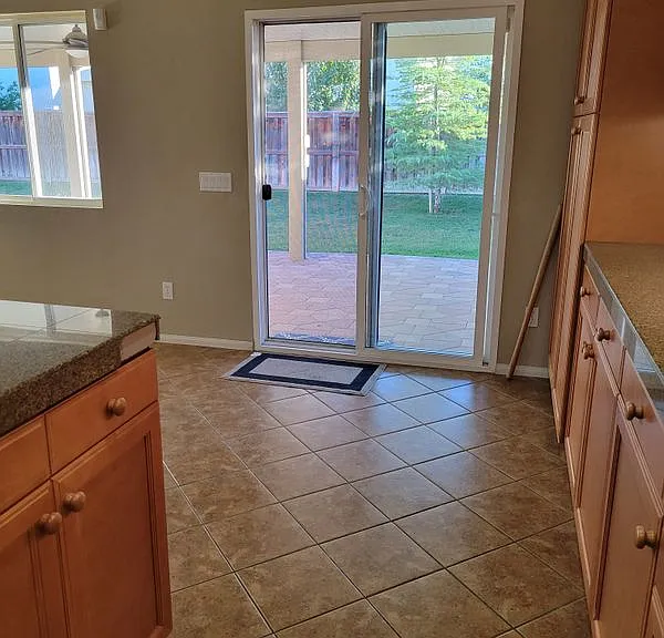 2274 Purple Finch Ct — Photo 4
