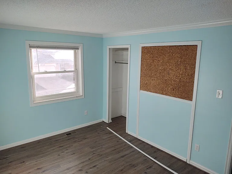 6511 W 112th Pl — Photo 13