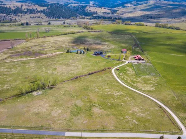 1288 Golf Course Rd, Hamilton, MT 59840