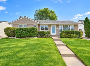 865 Prescott St, Valley Stream, NY 11580