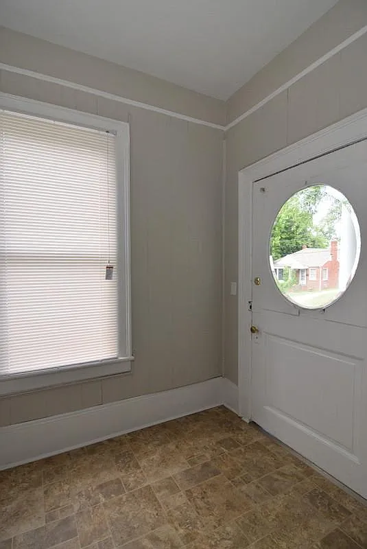 4 bed, 1600 sqft, $1,400 — Photo 3