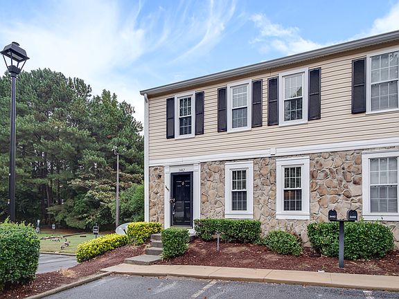 2nd image of 3442 Bayshore Dr