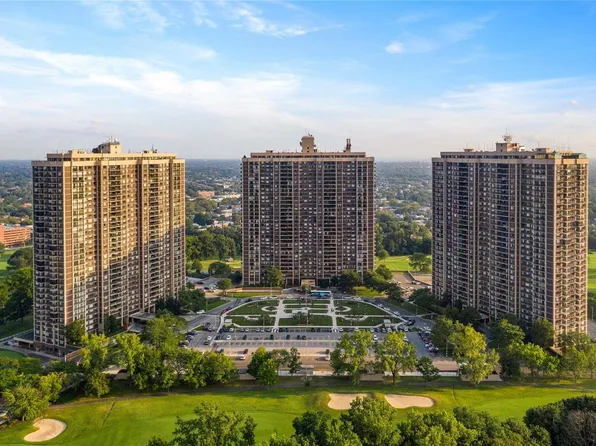 26910 Grand Central Parkway #28C, Floral Park, NY 11005