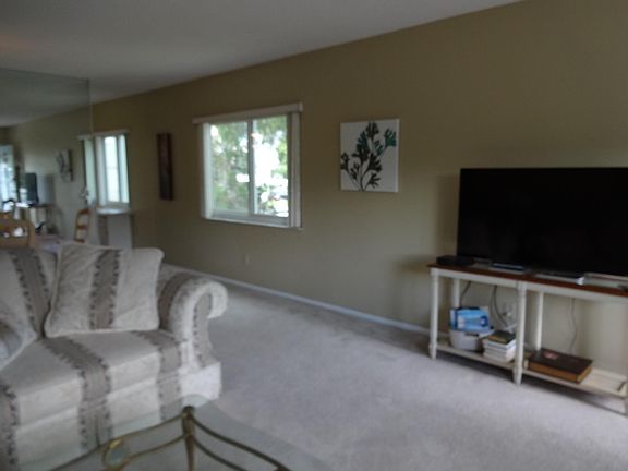 Smart TV and end unit bright wondows