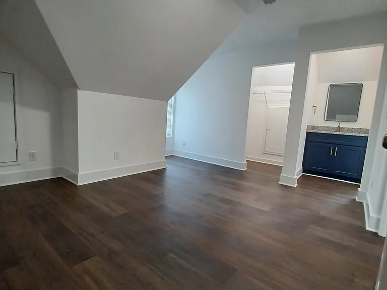 223 Cornwell Ave #1 — Photo 10