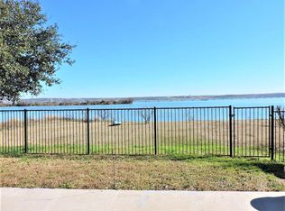 1626 Nina Dr, Grand Prairie, TX 75051