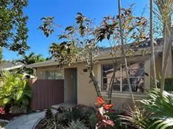 926 Banks Rd, Coconut Creek, FL 33063