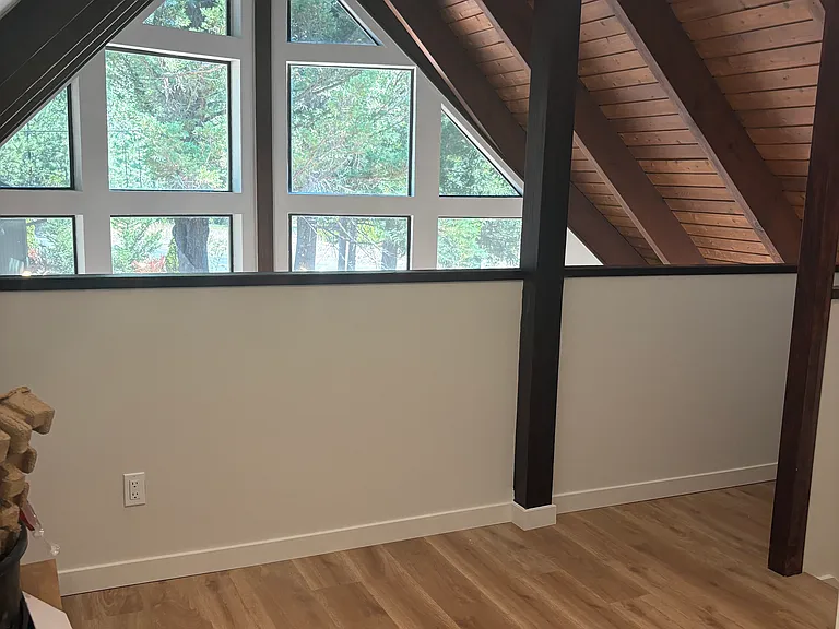 805 Holiday Ct — Photo 18