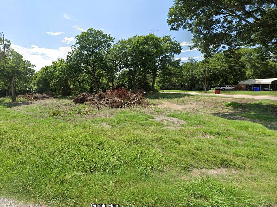 2nd image of 201 Neathery St